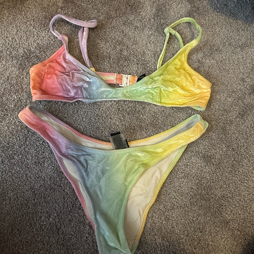 TRIANGL BIKINI SET